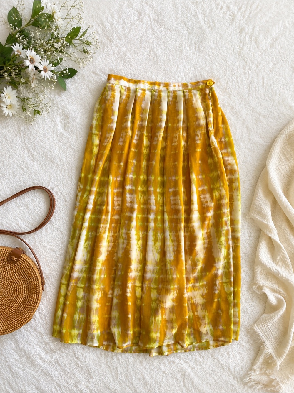 Who What Wear Yellow Tie-Dye Pleated Midi Skirt Size 2